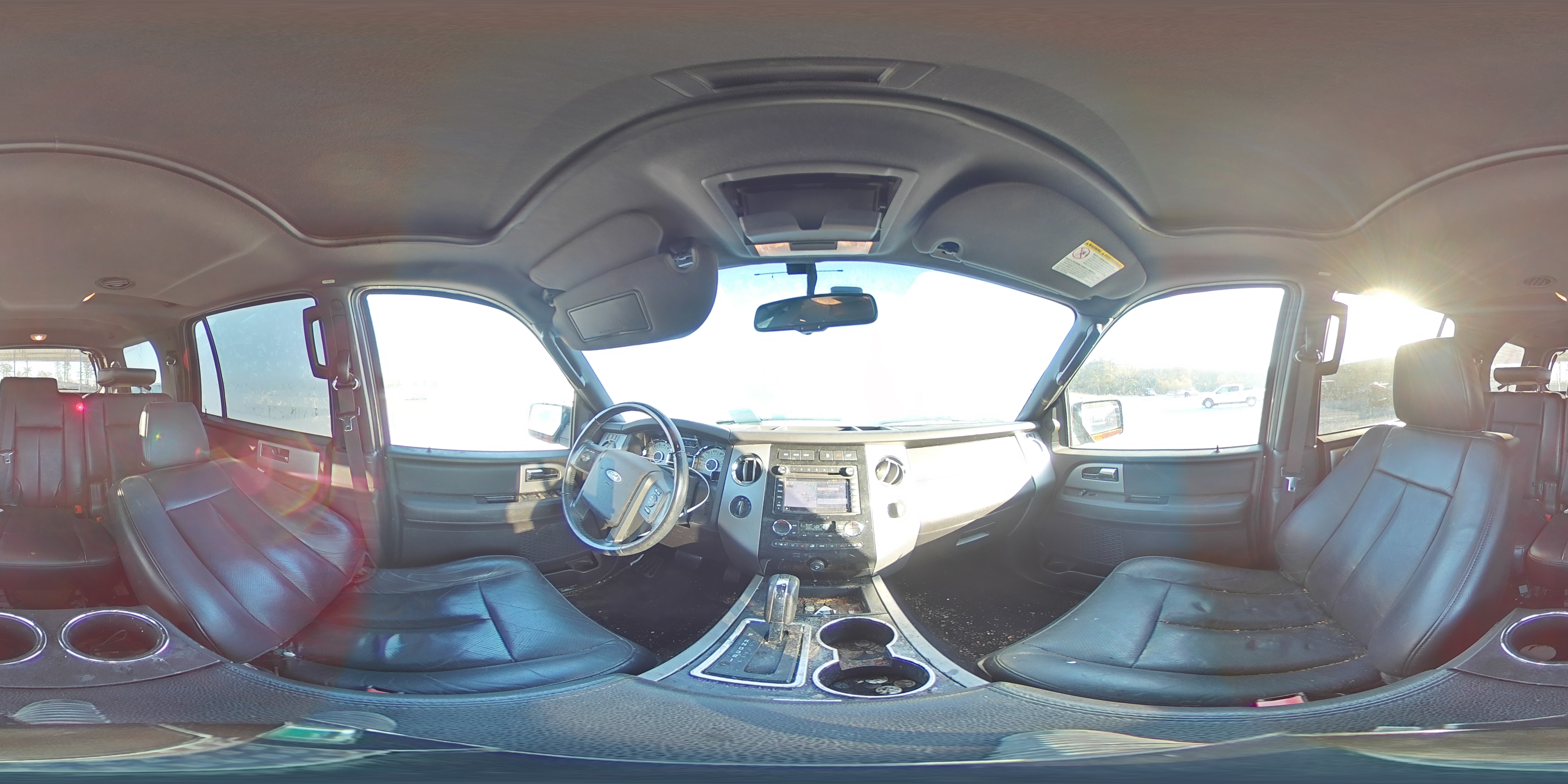 2011 Ford Expedition - Image 14