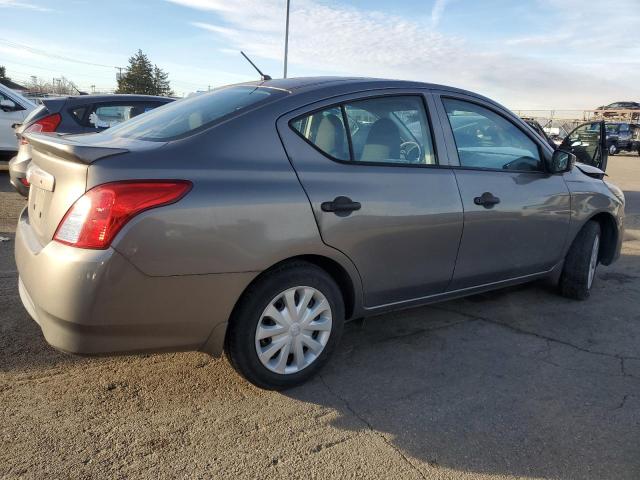  NISSAN VERSA 2017 Szary