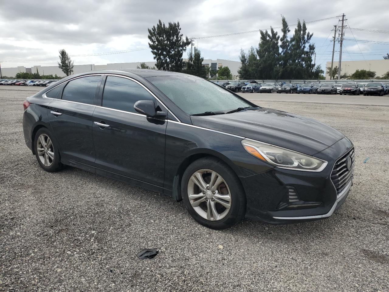 2018 Hyundai Sonata - Image 4