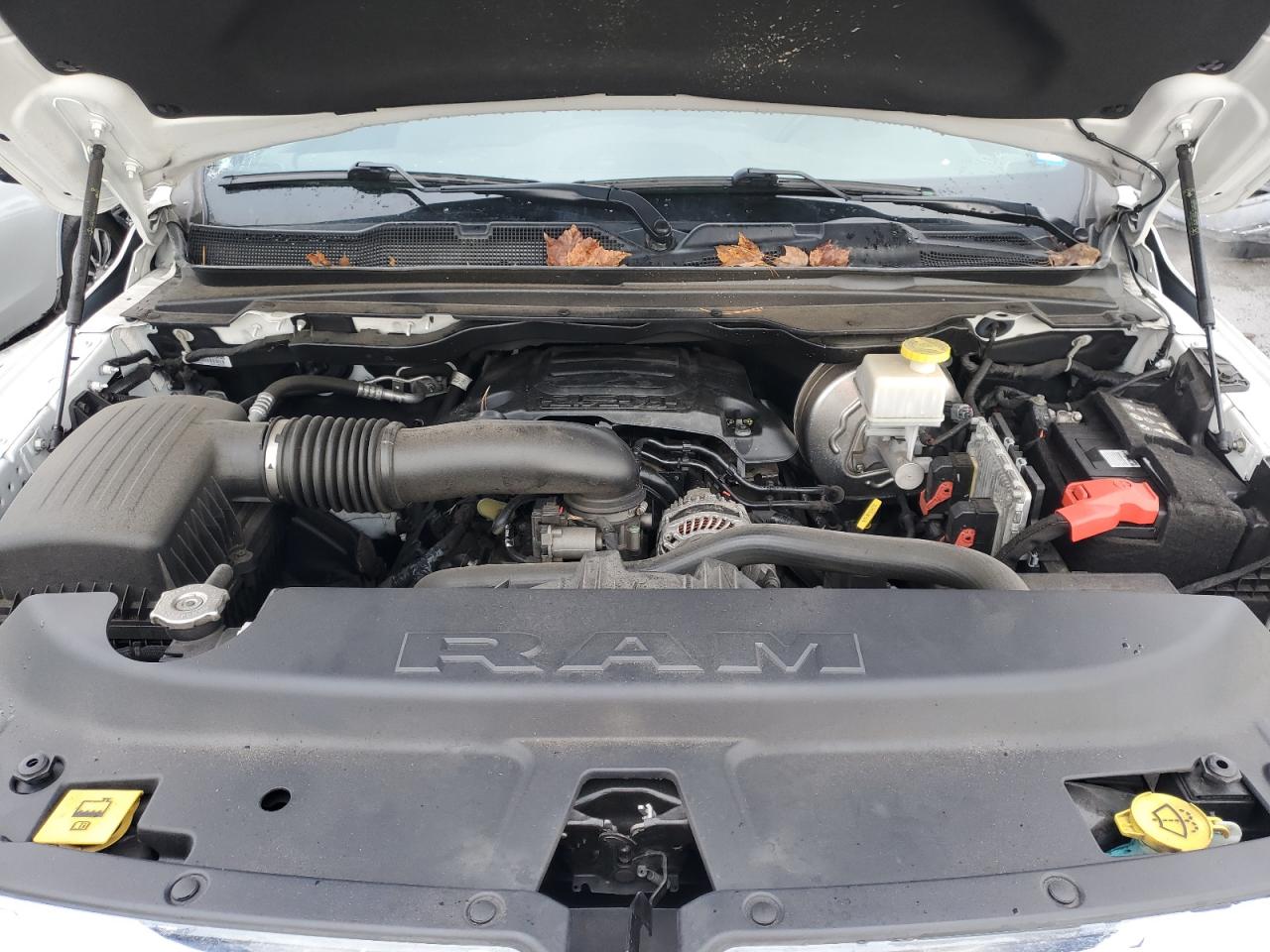2021 RAM 1500 - Image 11
