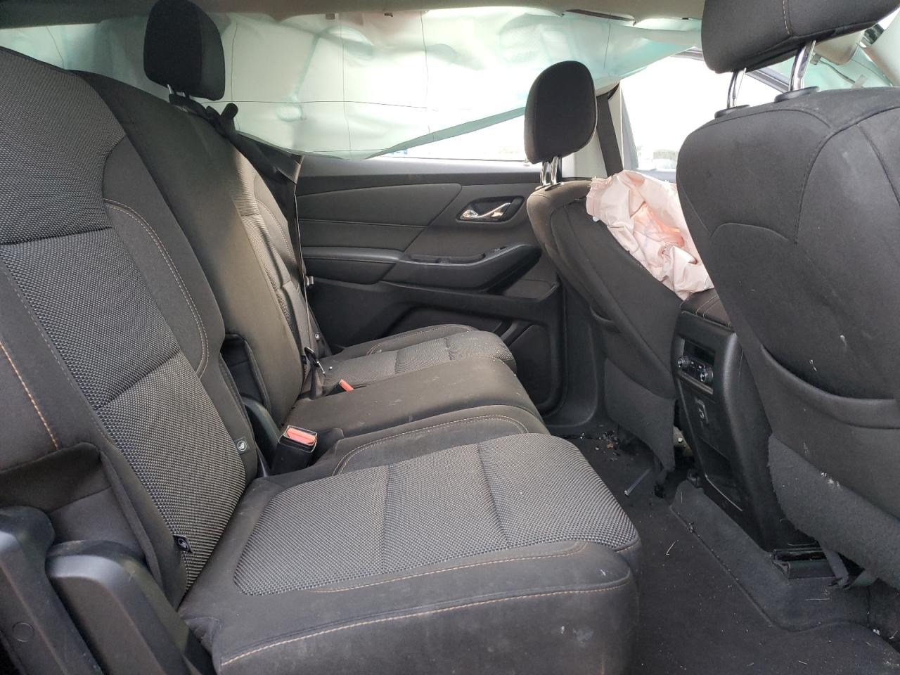 2019 Chevrolet Traverse - Image 11