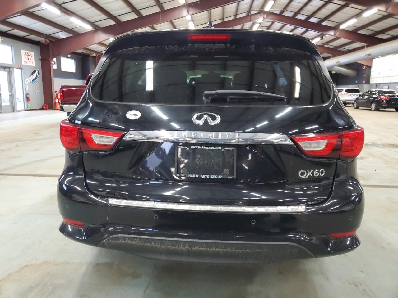 VIN 5N1DL0MM0HC512532 2017 INFINITI QX60 no.6