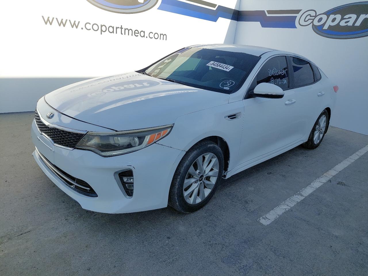 5XXGT4L3XJG268850 - 2018 Kia OPTIMA - #84584434