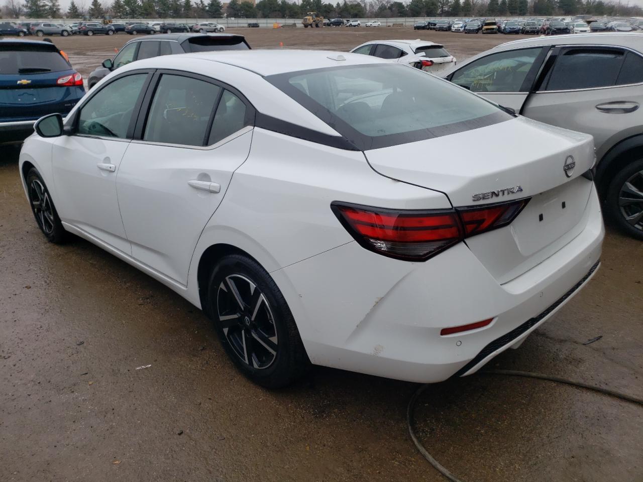 2024 Nissan Sentra - Image 2