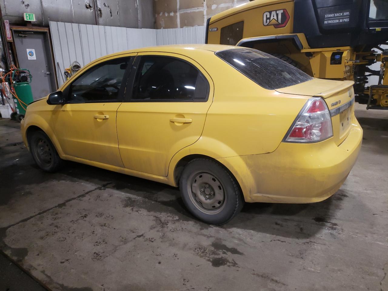 2010 Chevrolet Aveo - Image 2
