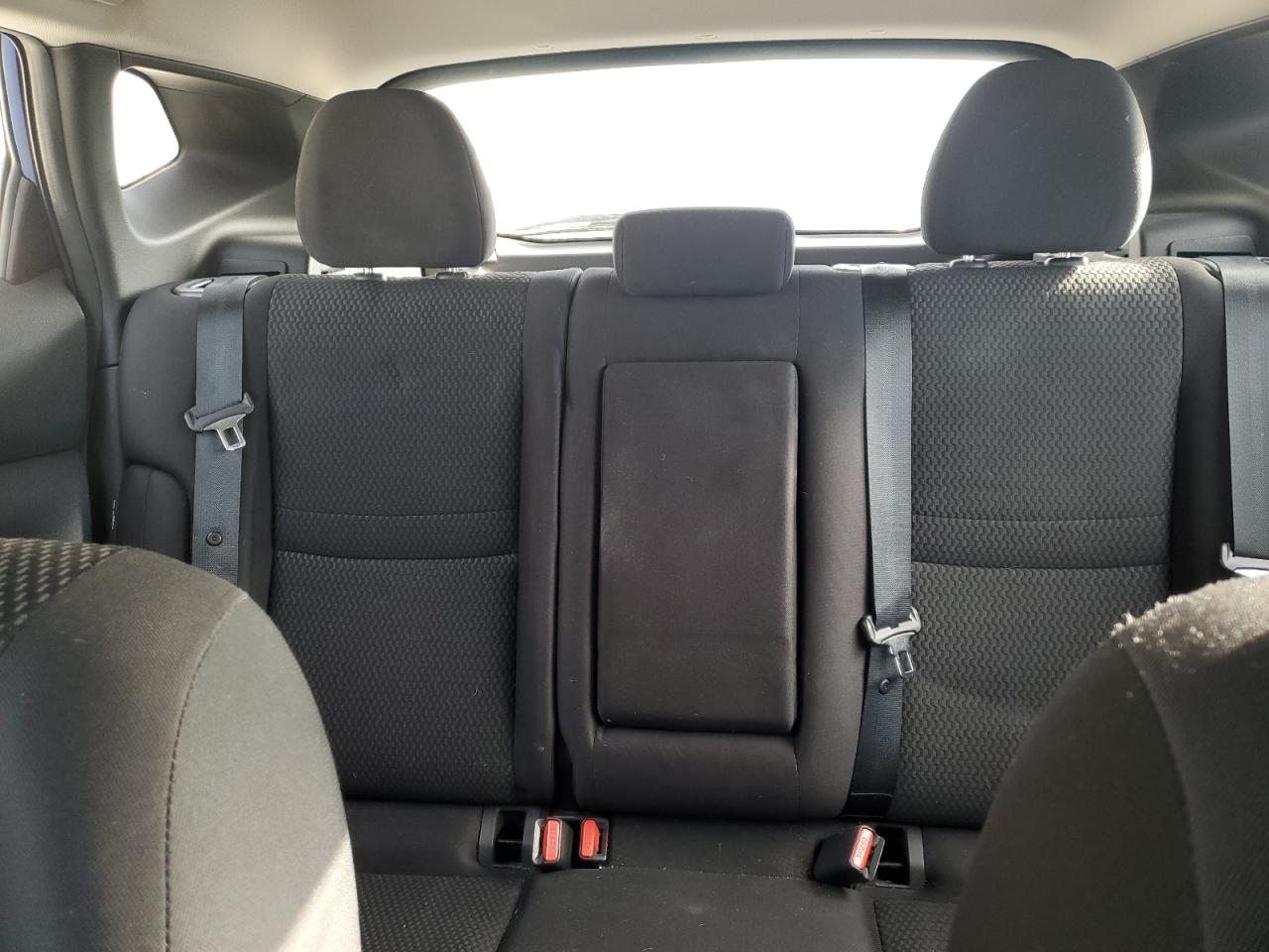 2020 Nissan Rogue - Image 10