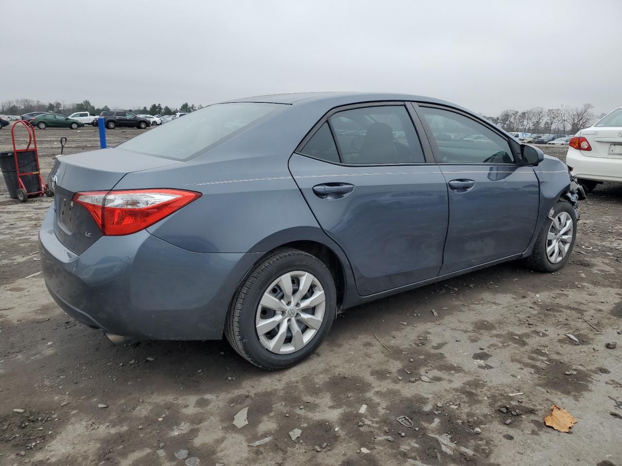 VIN 5YFBURHE0GP534603 2016 TOYOTA COROLLA no.3