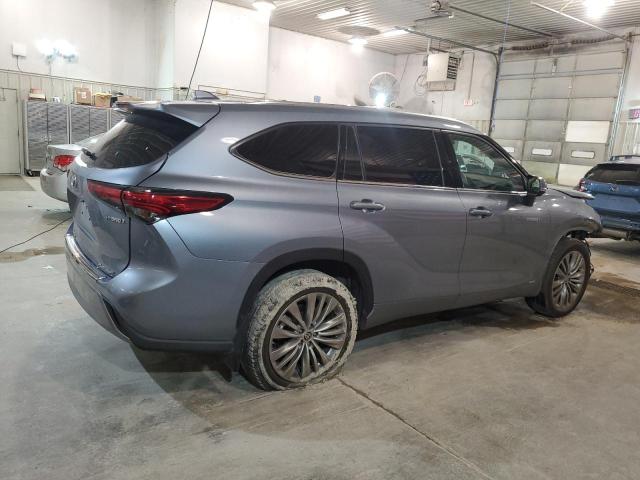  TOYOTA HIGHLANDER 2021 Granatowy