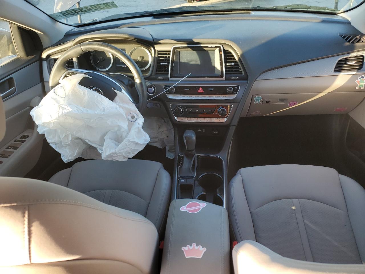 2018 Hyundai Sonata - Image 8