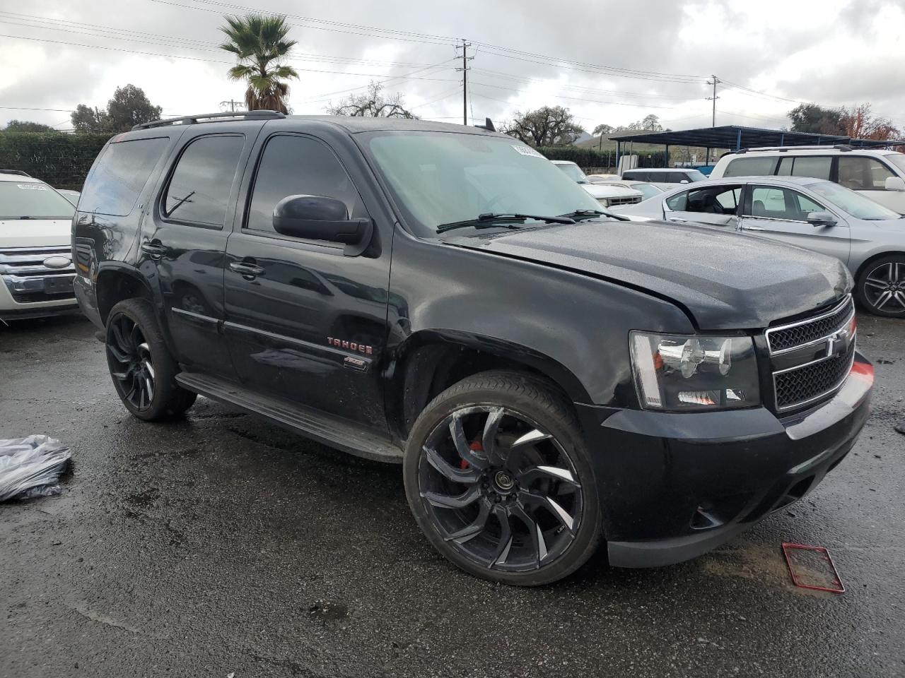 2007 Chevrolet Tahoe - Image 4
