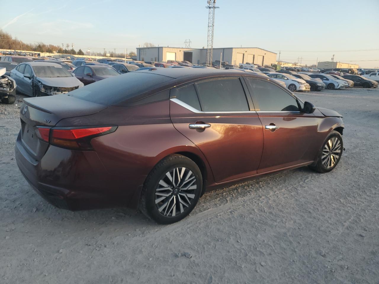 2024 Nissan Altima - Image 3