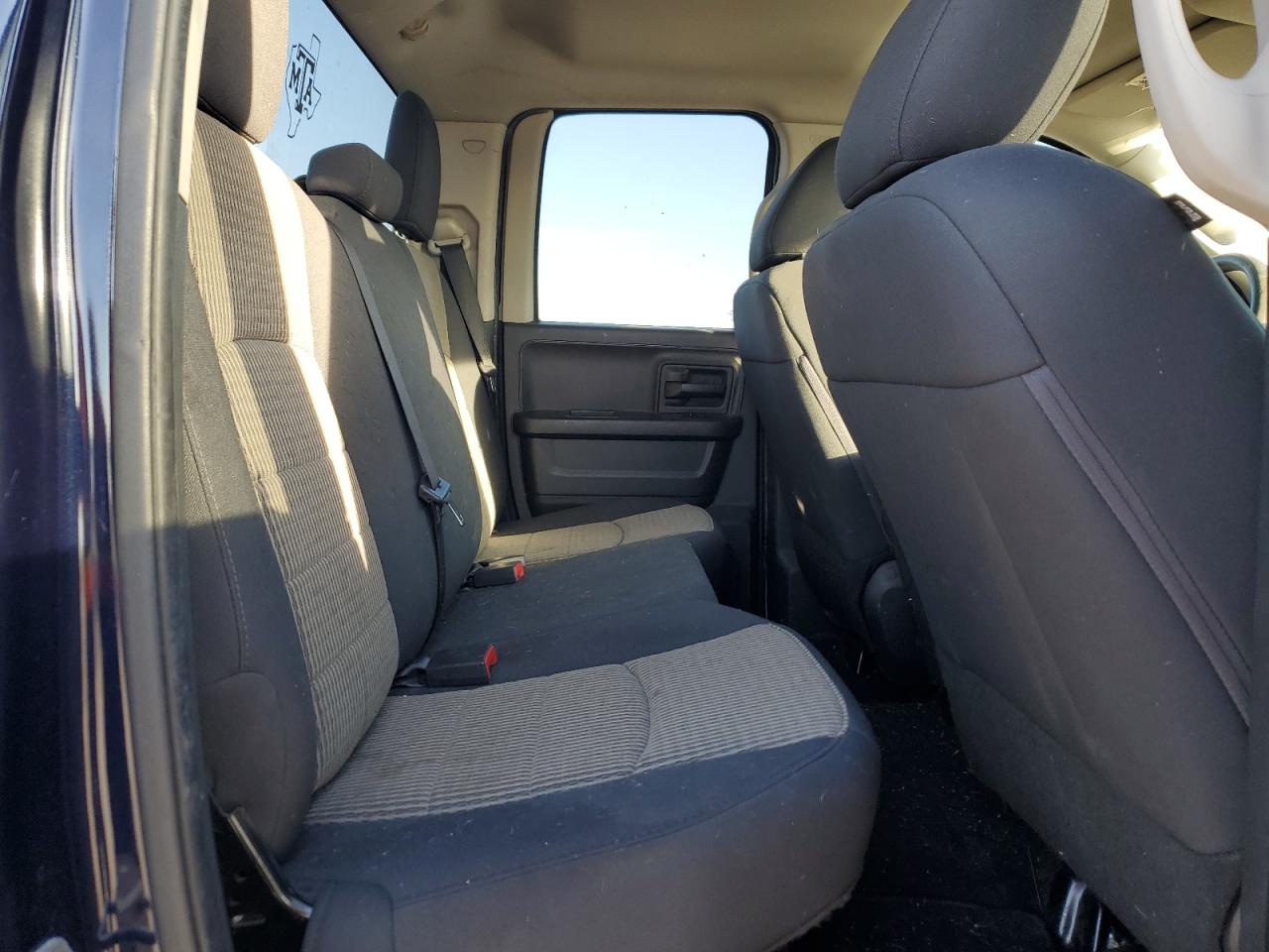 2012 Dodge RAM - Image 10