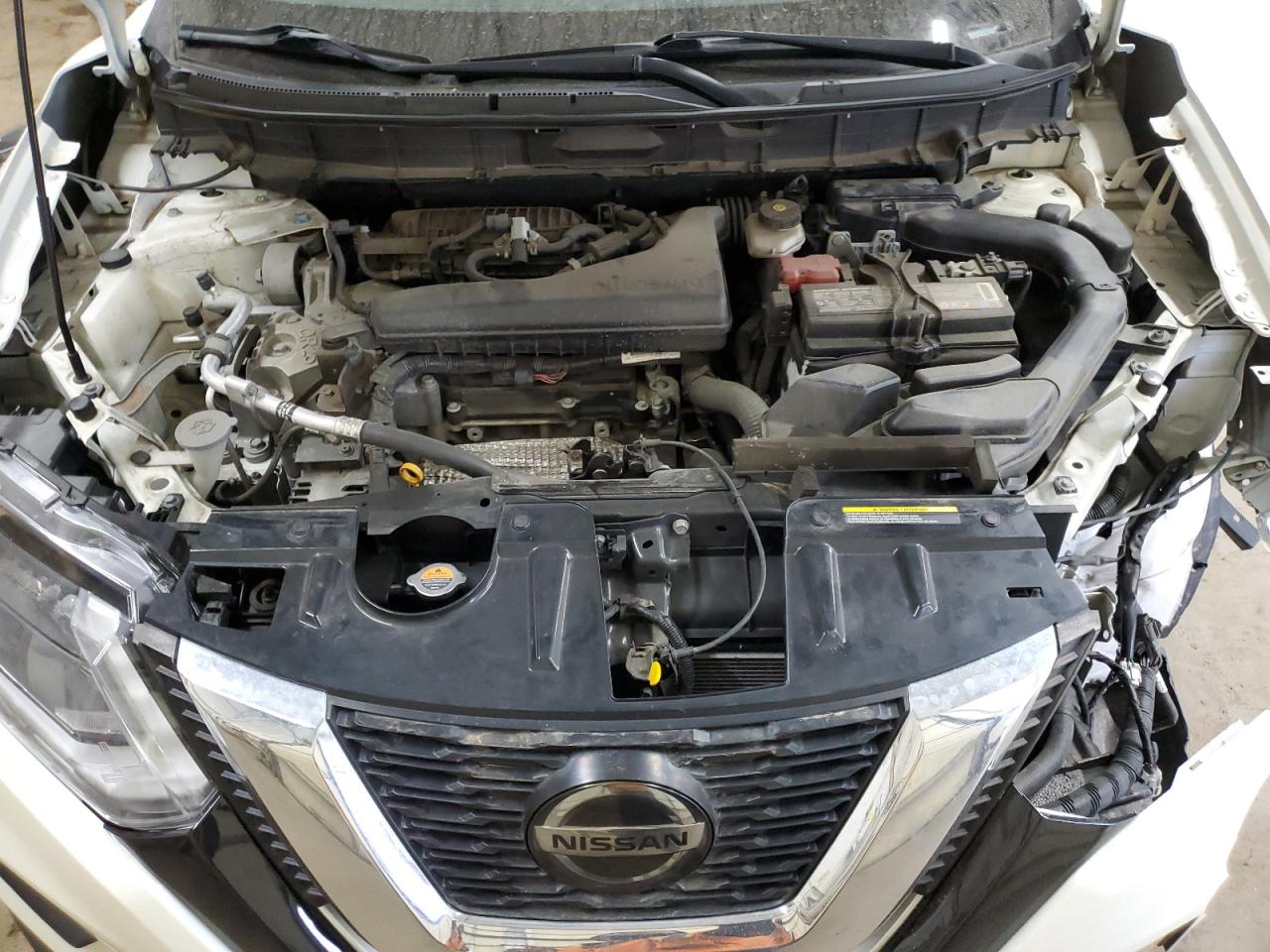 2019 Nissan Rogue - Image 12