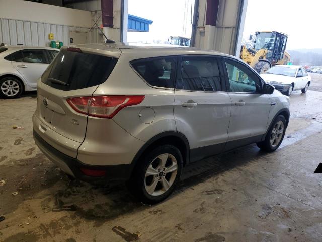  FORD ESCAPE 2015 Серебристый