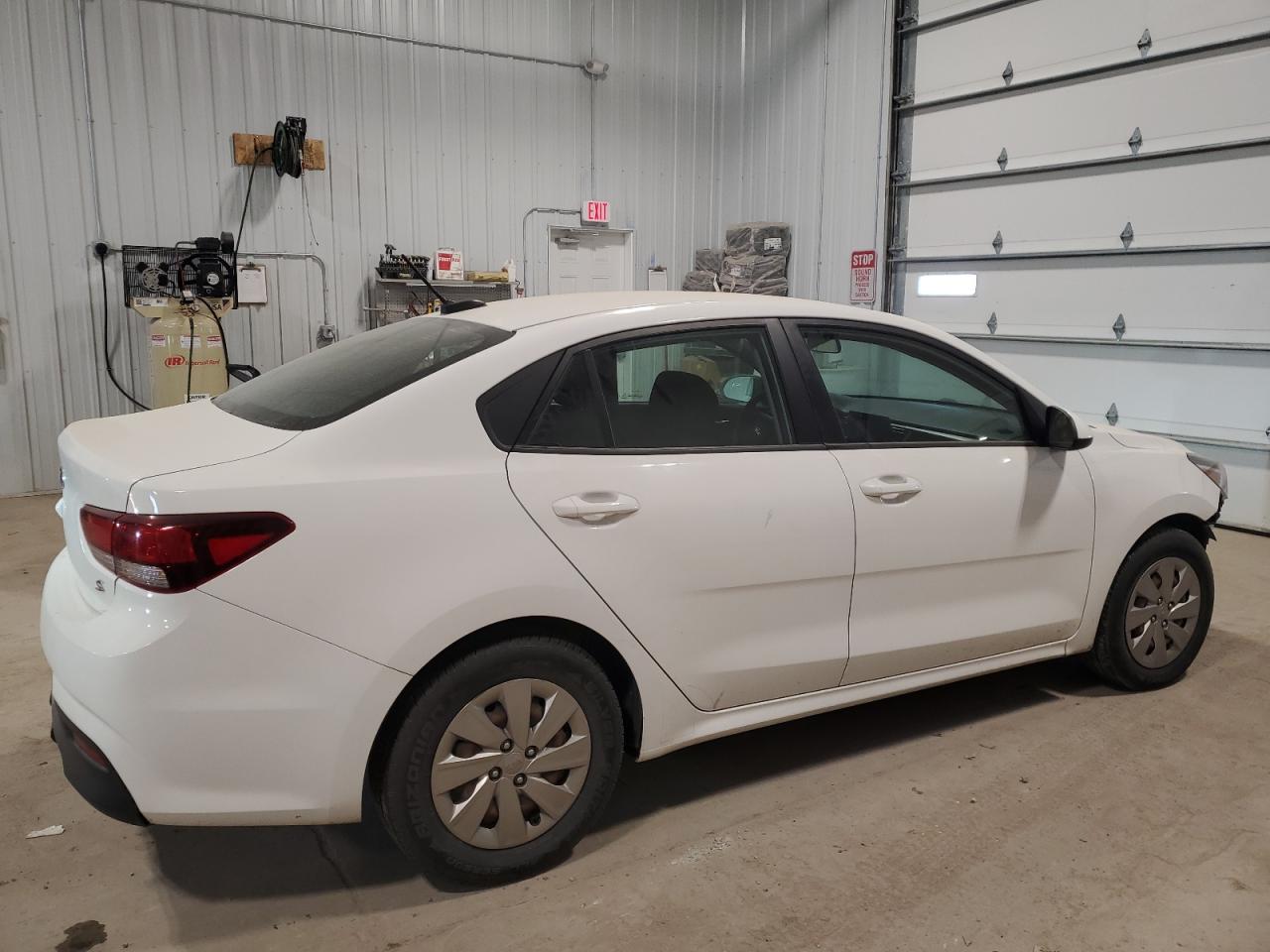 2018 Kia Rio - Image 3