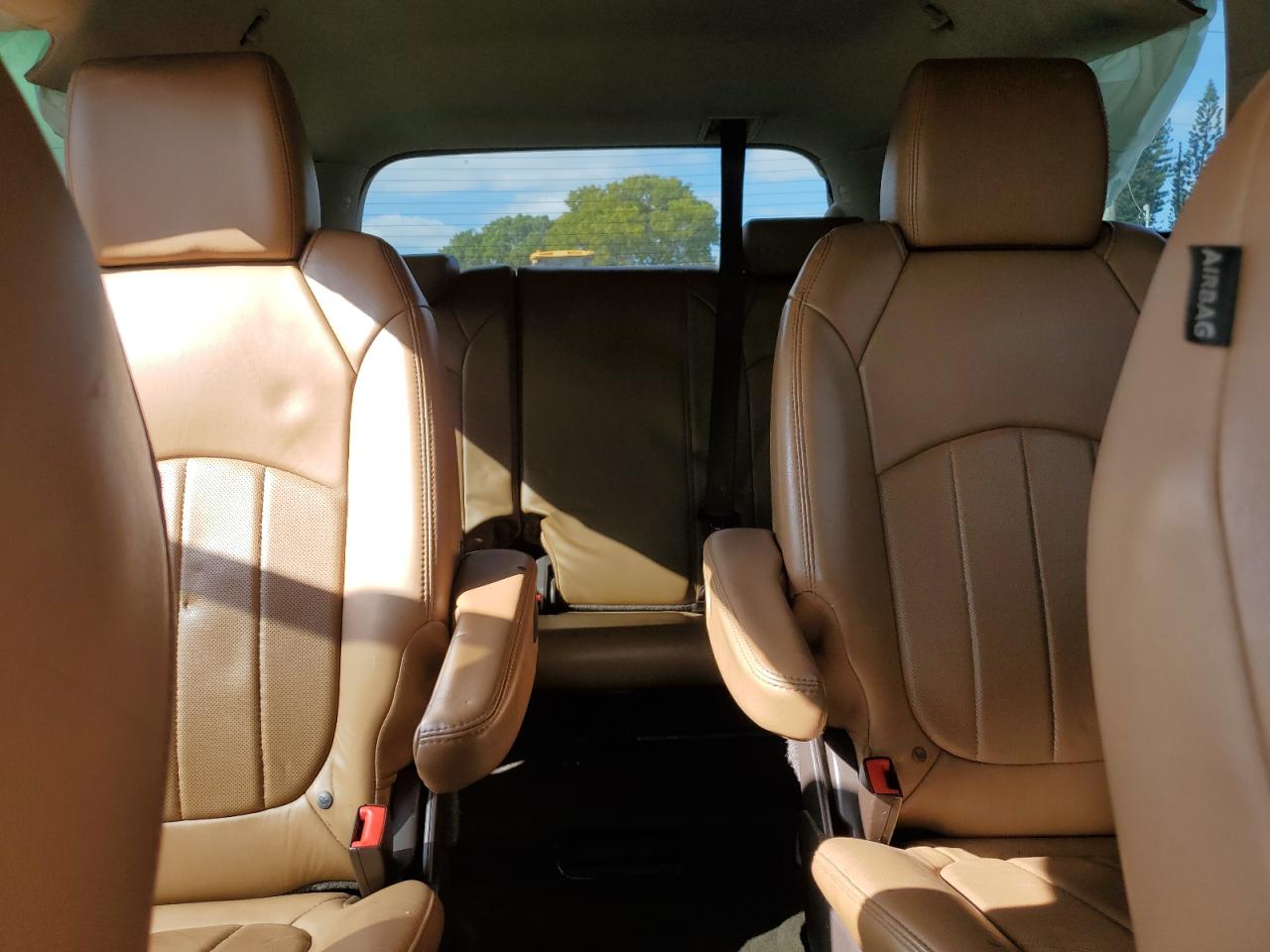 2013 Buick Enclave - Image 10