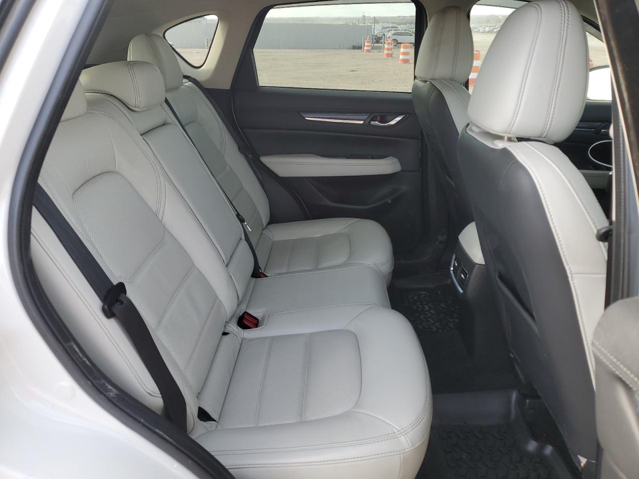 2018 Mazda CX-5 - Image 11