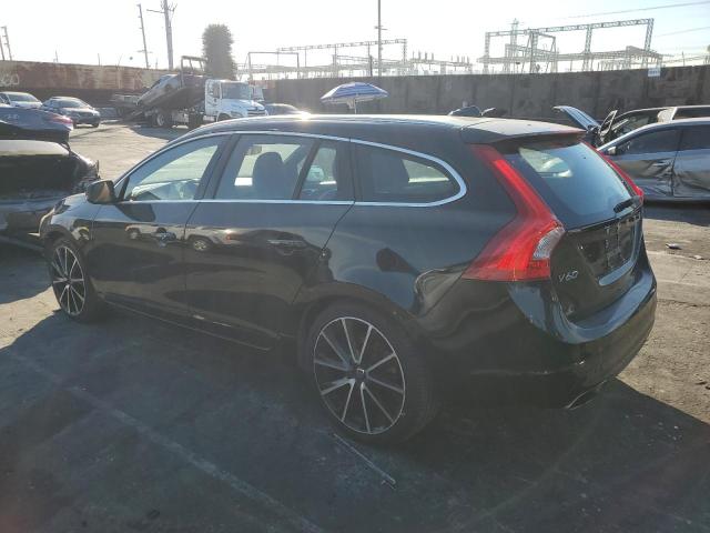  VOLVO V60 2017 Черный