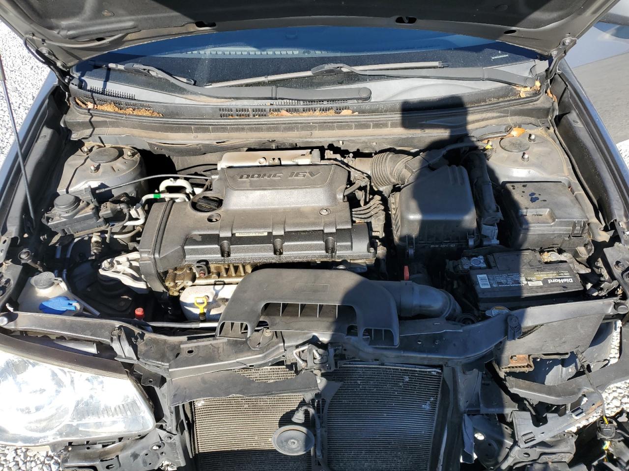 2010 Hyundai Elantra - Image 12