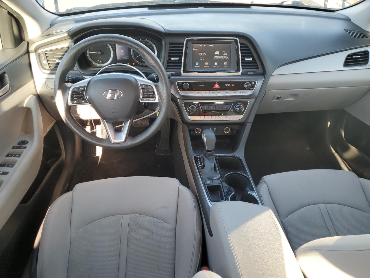 2019 Hyundai Sonata - Image 8