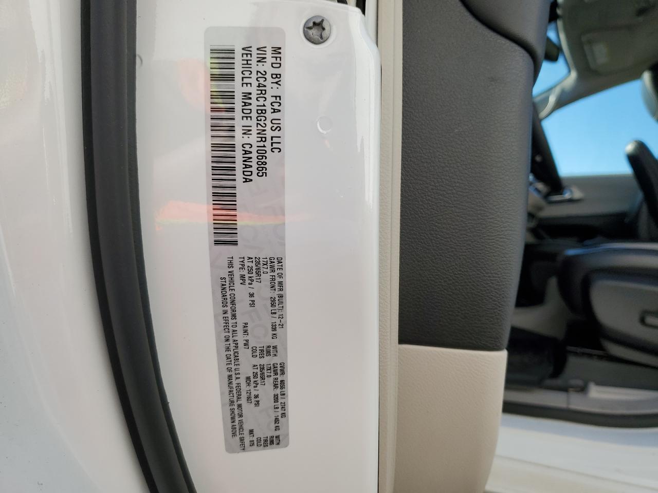 2022 Chrysler Pacifica - Image 13
