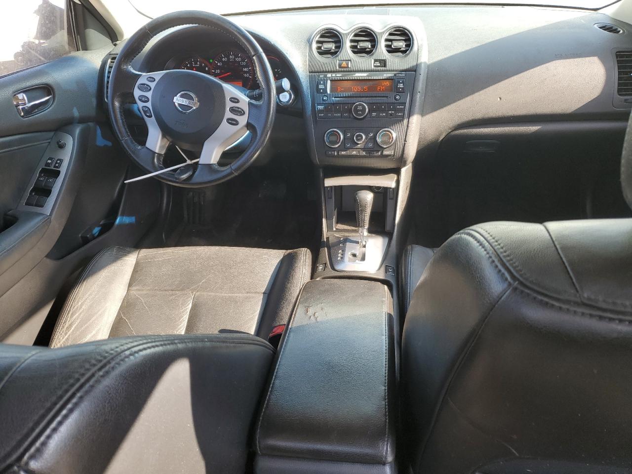2009 Nissan Altima - Image 8