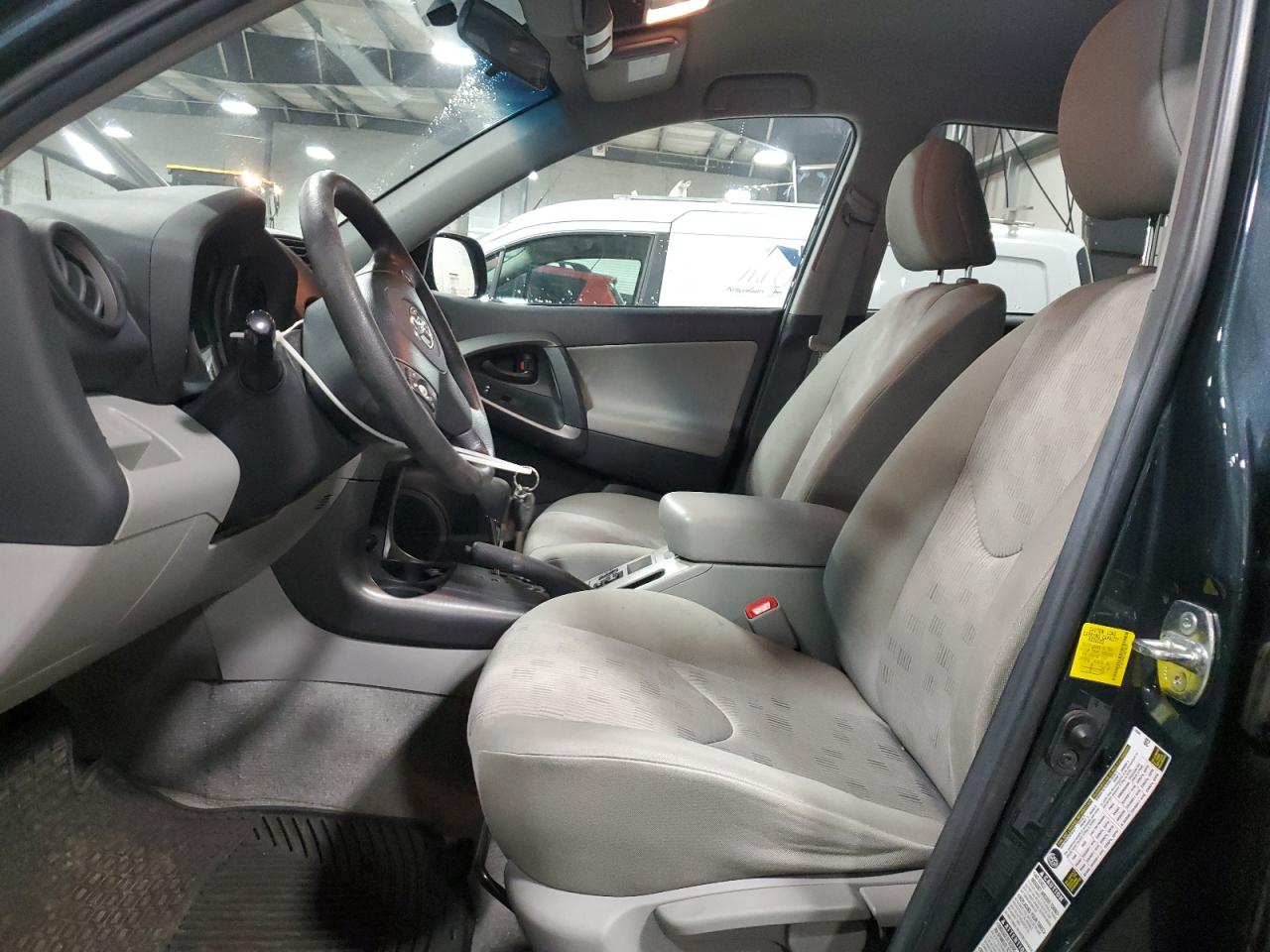 2012 Toyota RAV 4 - Image 7