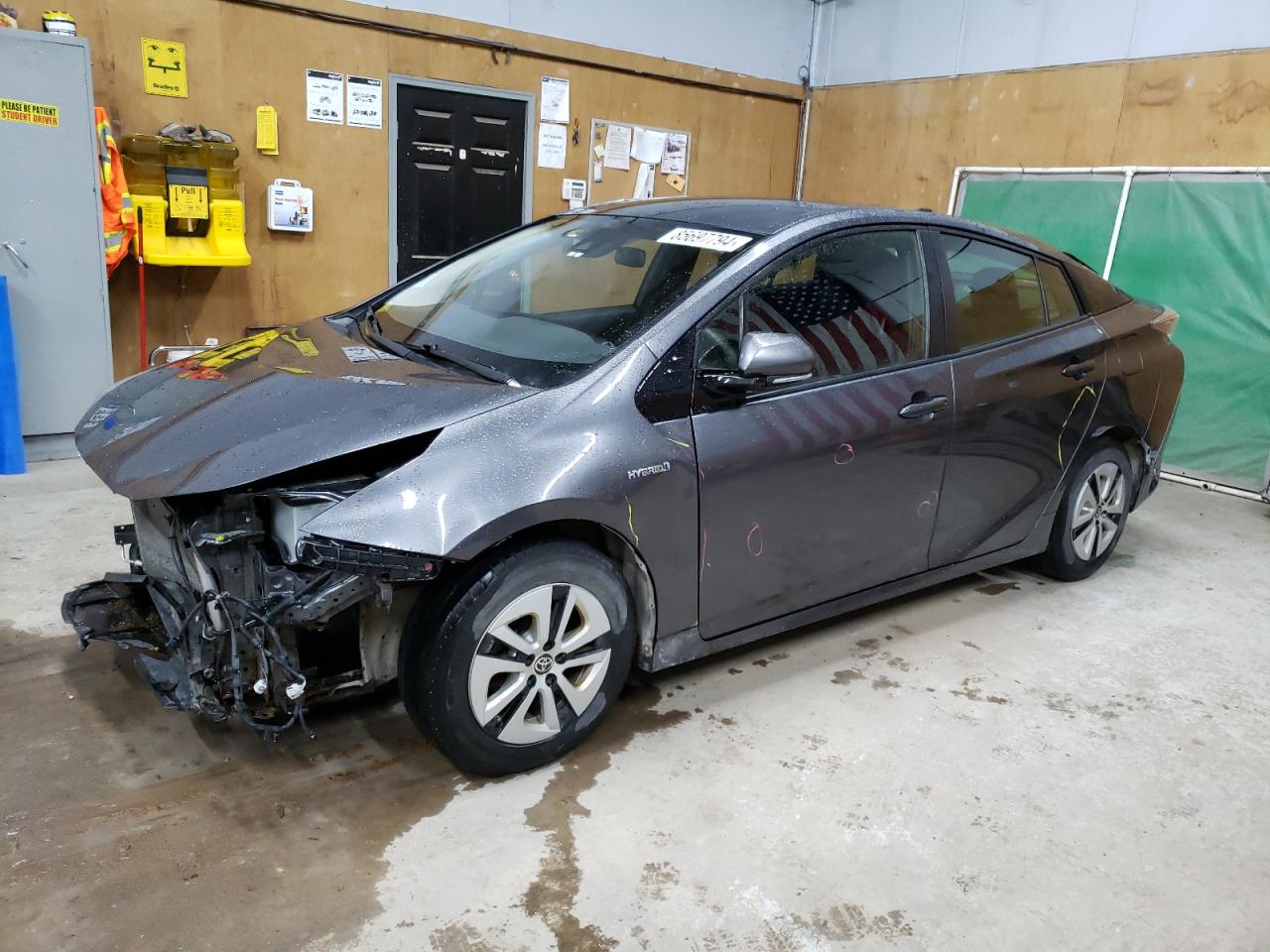 2018 TOYOTA PRIUS