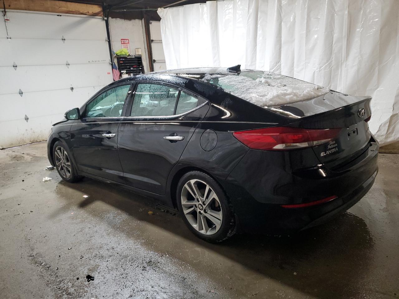 2017 Hyundai Elantra - Image 2