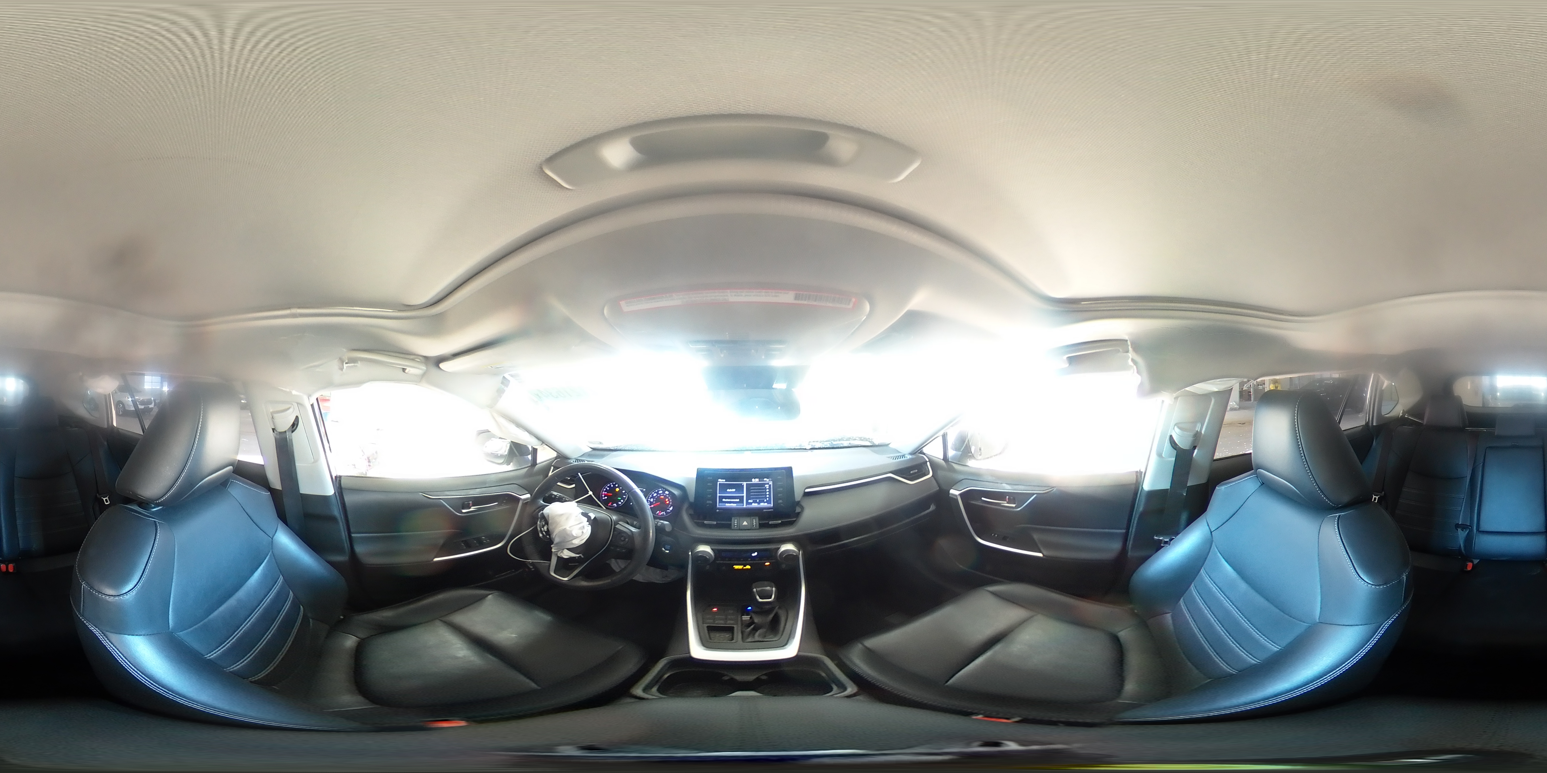 2020 Toyota RAV 4 - Image 13