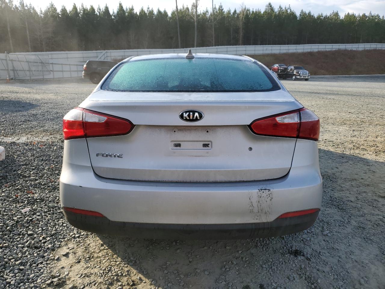 2015 Kia Forte - Image 6
