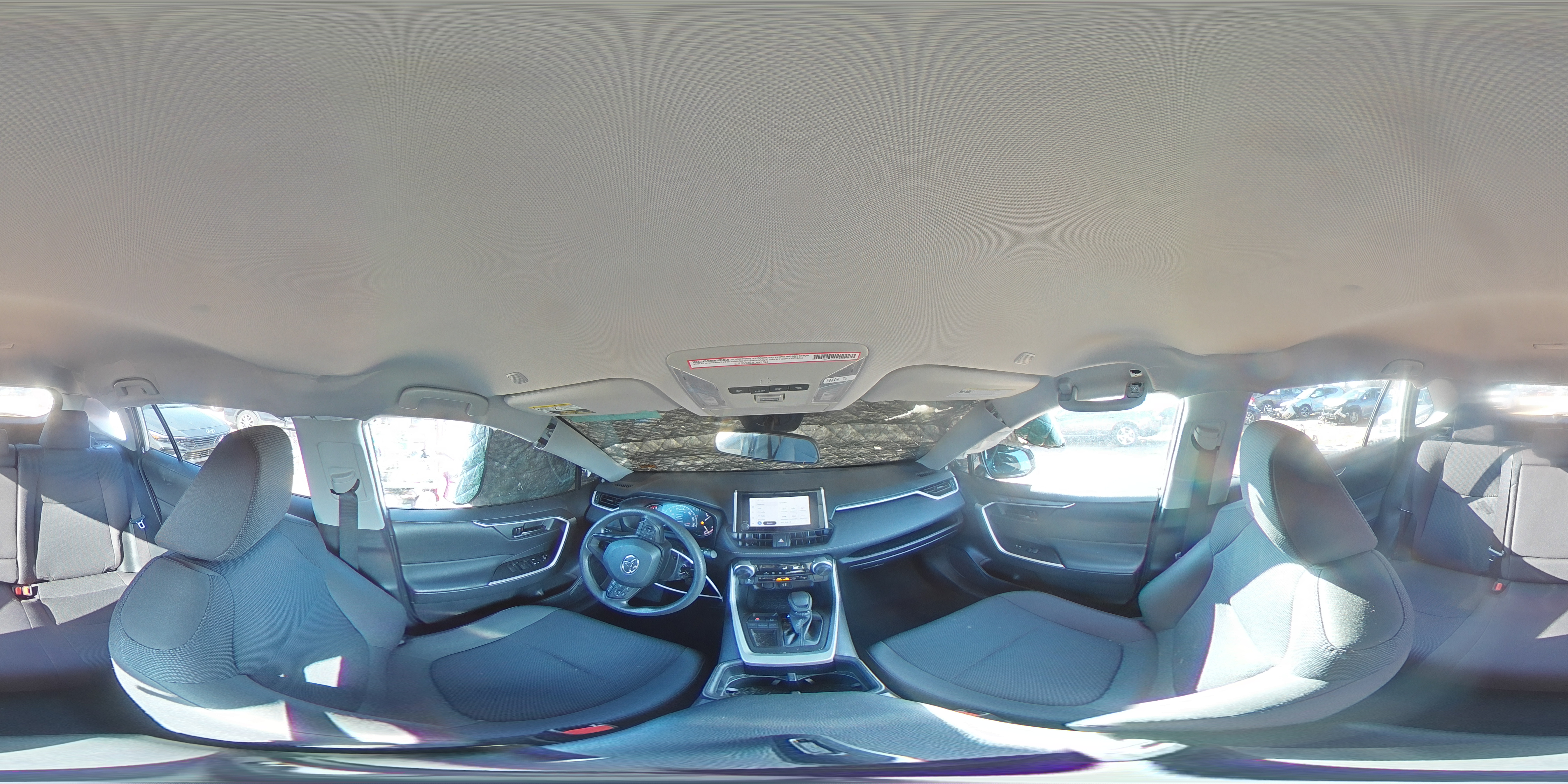 2023 Toyota RAV 4 - Image 13