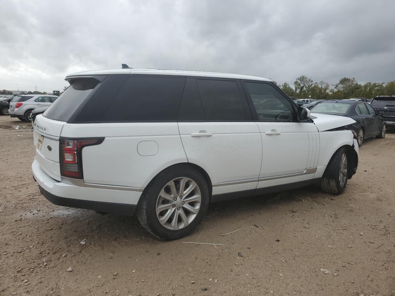 2016 Land Rover Range Rover - Image 3