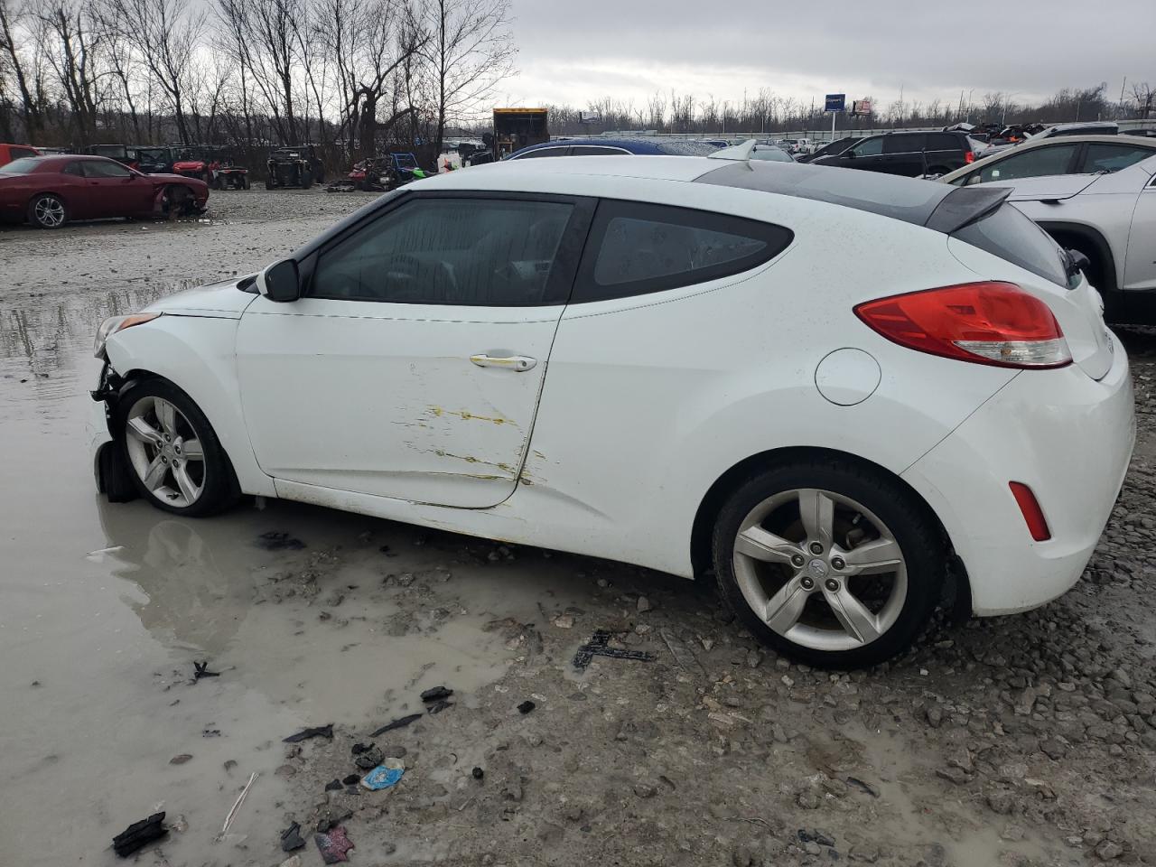 VIN KMHTC6AD6DU103541 2013 HYUNDAI VELOSTER no.2