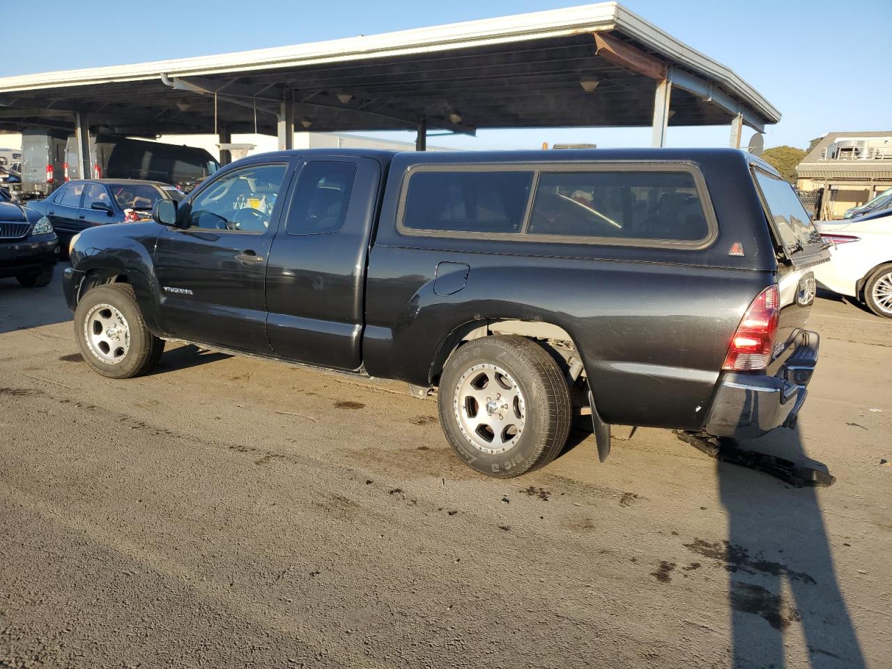 2007 Toyota Tacoma - Image 2