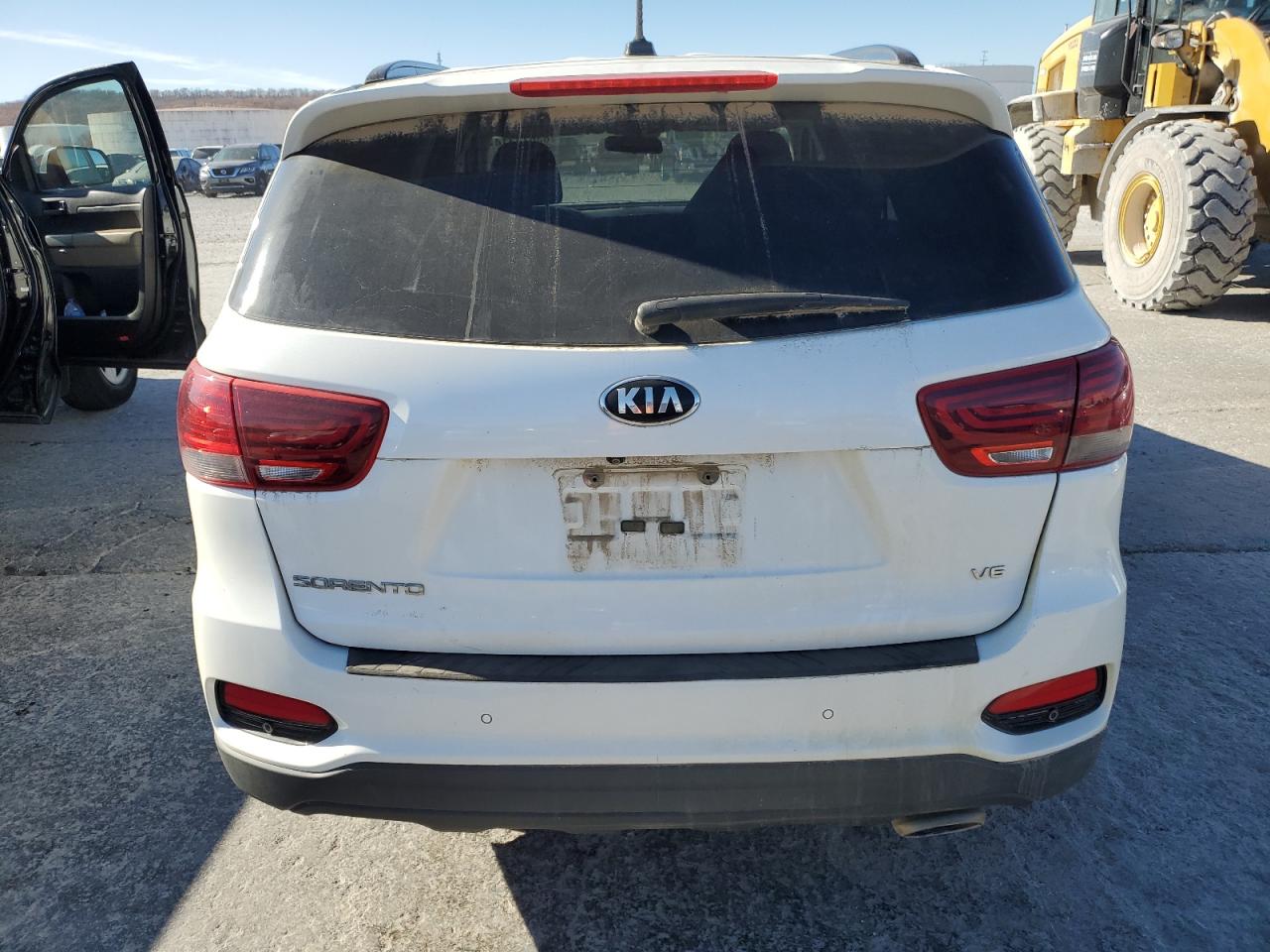 VIN 5XYPG4A56LG693117 2020 KIA SORENTO no.6