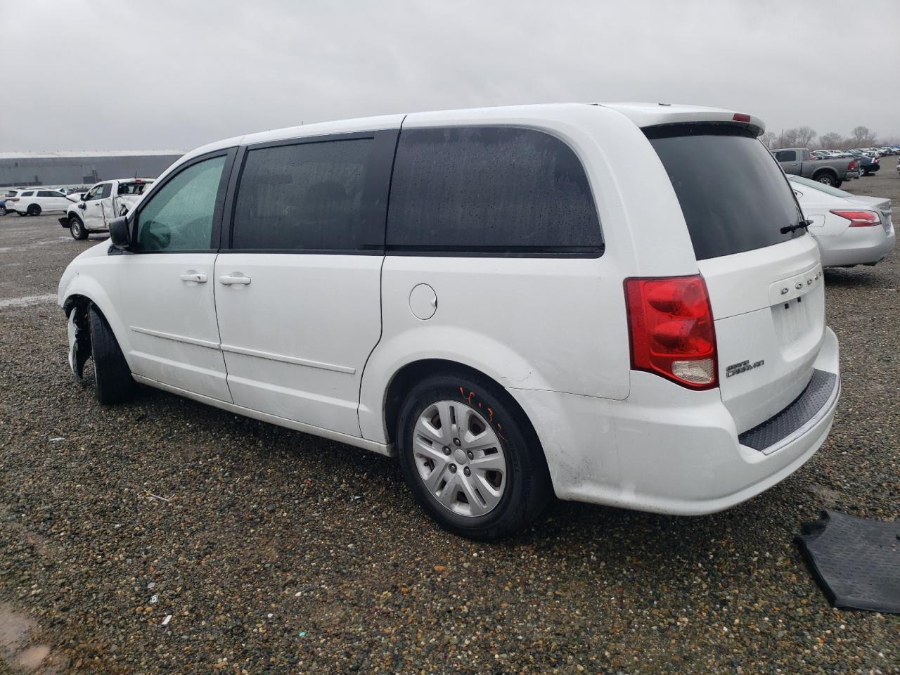 VIN 2C4RDGBG8ER428359 2014 DODGE CARAVAN no.2