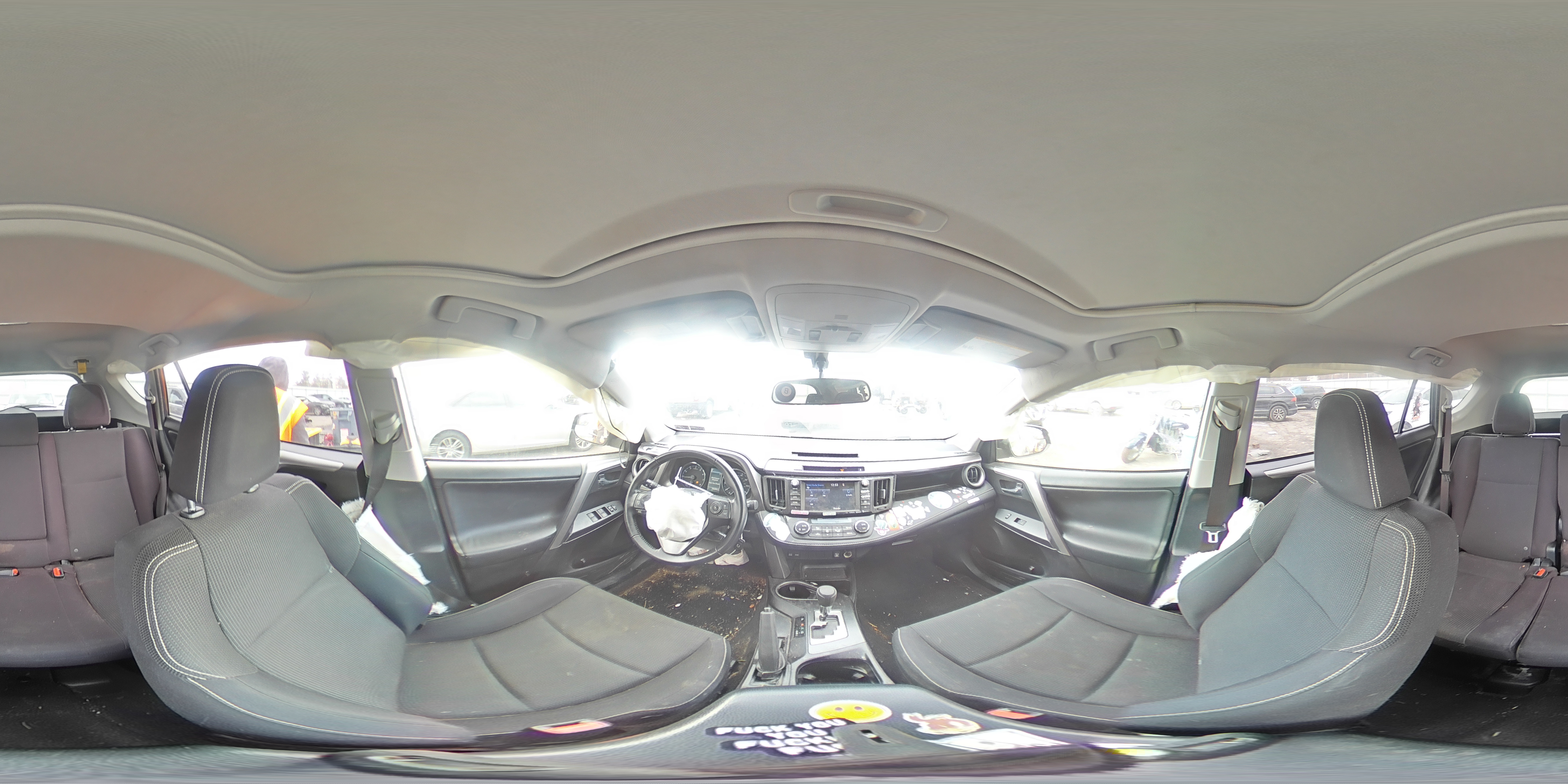 2016 Toyota RAV 4 - Image 12