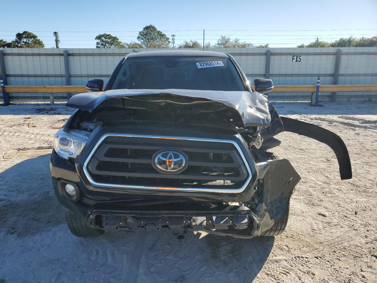 2022 Toyota Tacoma - Image 5