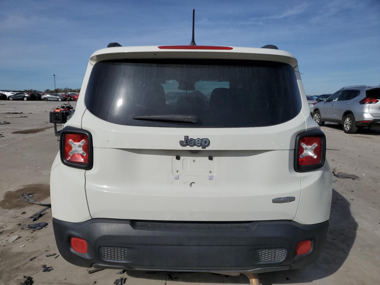 VIN ZACCJABT7GPC67230 2016 JEEP RENEGADE no.6