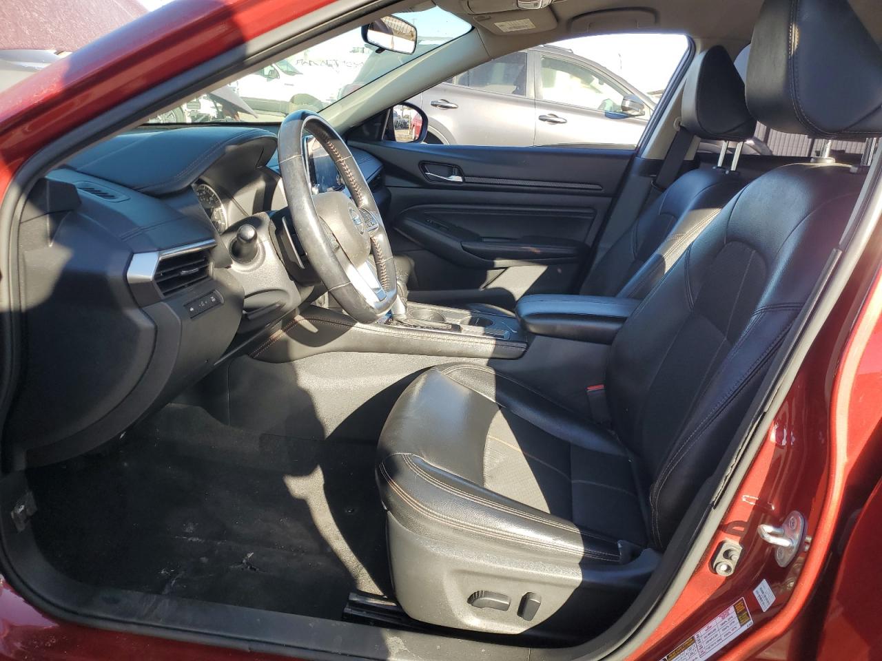 2021 Nissan Altima - Image 7