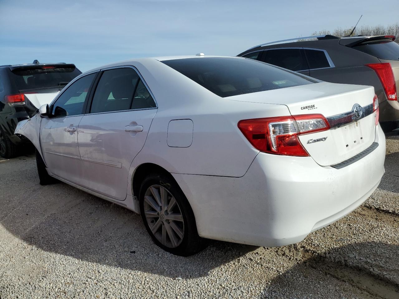 VIN 4T1BF1FK5DU694071 2013 TOYOTA CAMRY no.2