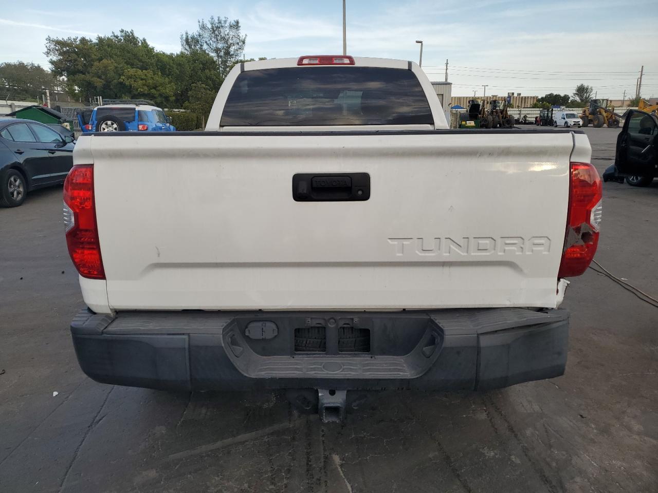 2019 Toyota Tundra - Image 6
