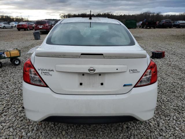  NISSAN VERSA 2015 Білий