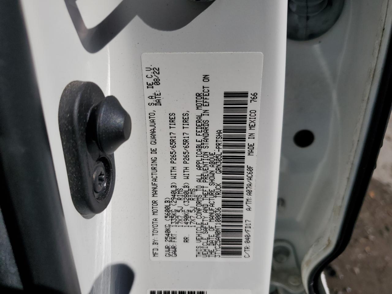 2022 Toyota Tacoma - Image 13