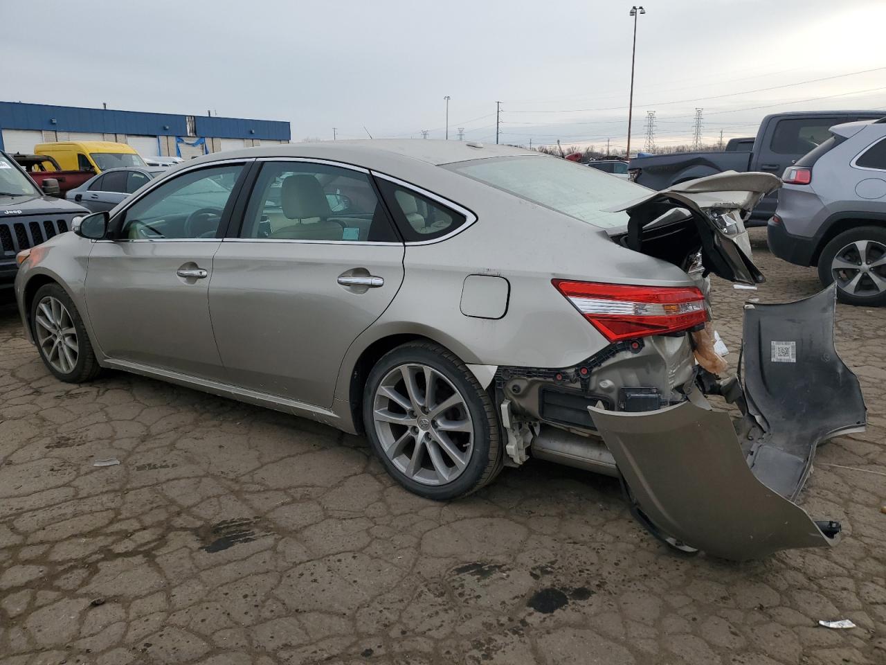 VIN 4T1BK1EB3EU100883 2014 TOYOTA AVALON no.2