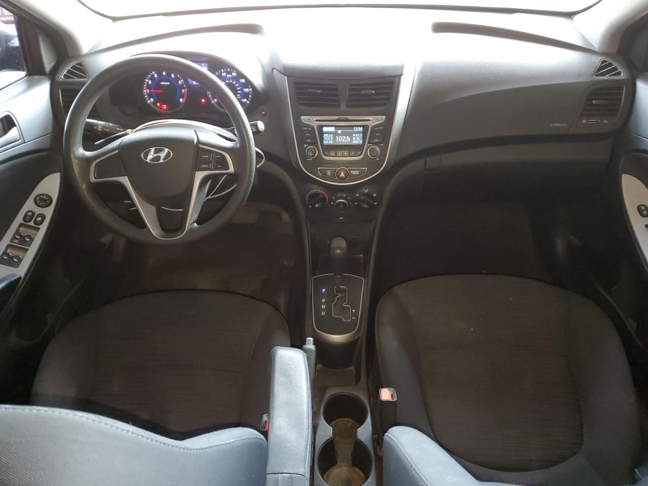 2016 Hyundai Accent - Image 8