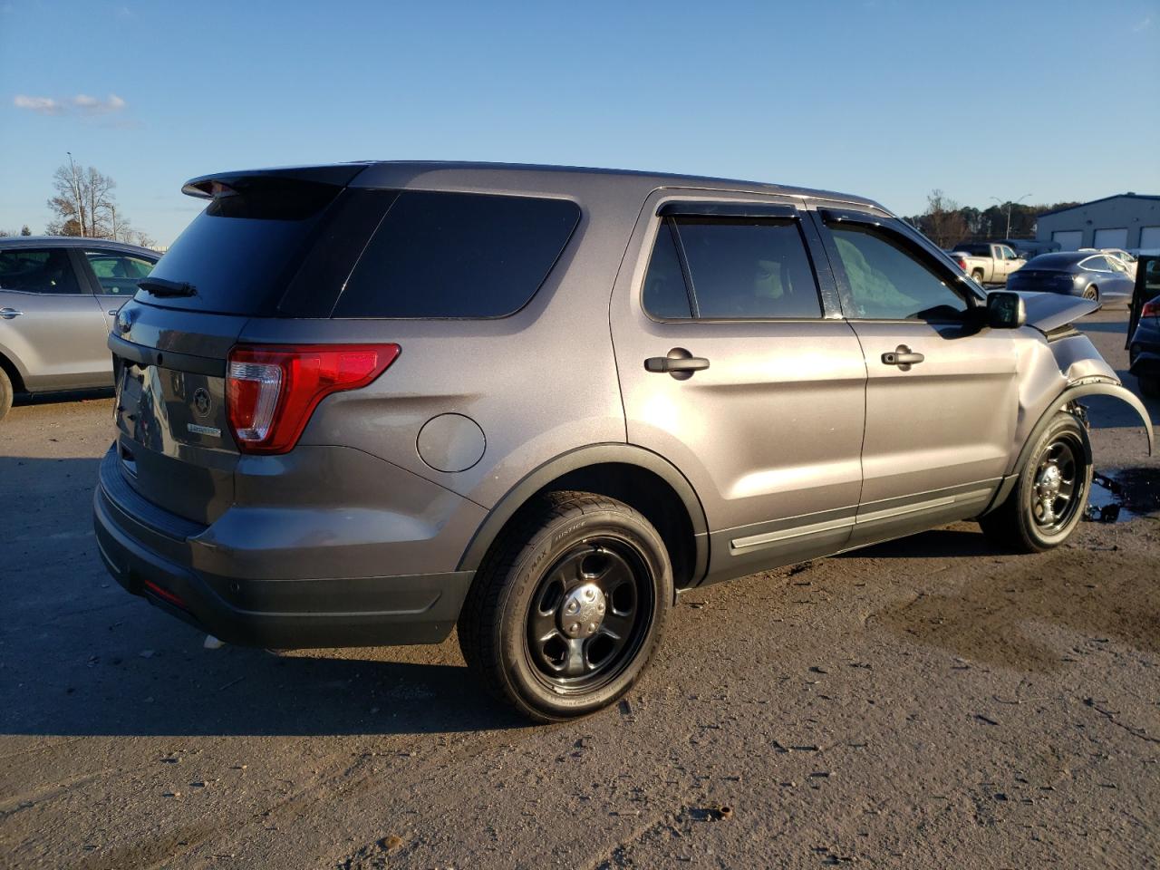 2018 Ford Explorer - Image 3