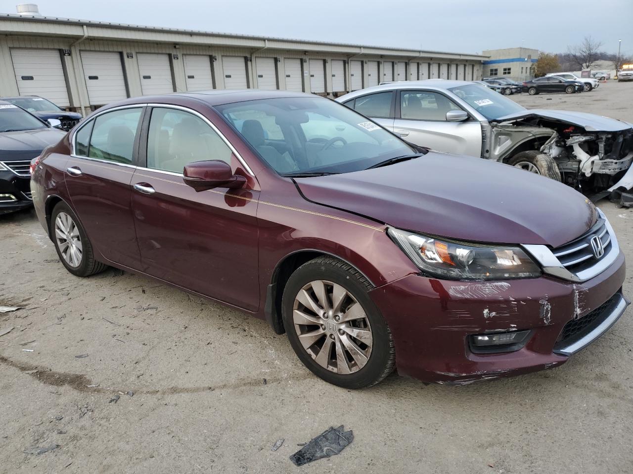 VIN 1HGCR2F82EA175753 2014 HONDA ACCORD no.4