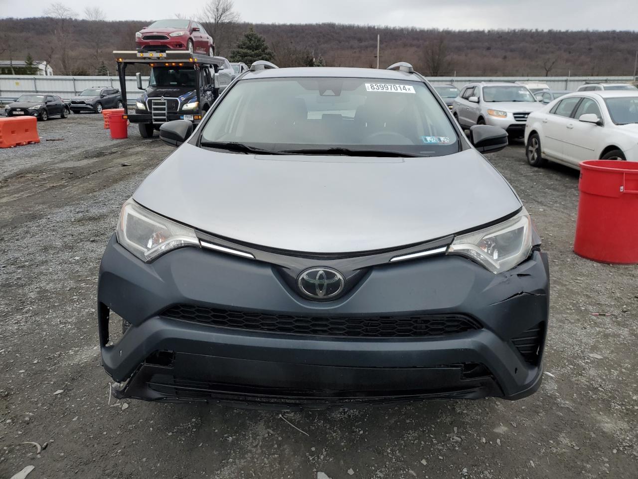 2018 Toyota RAV 4 - Image 5